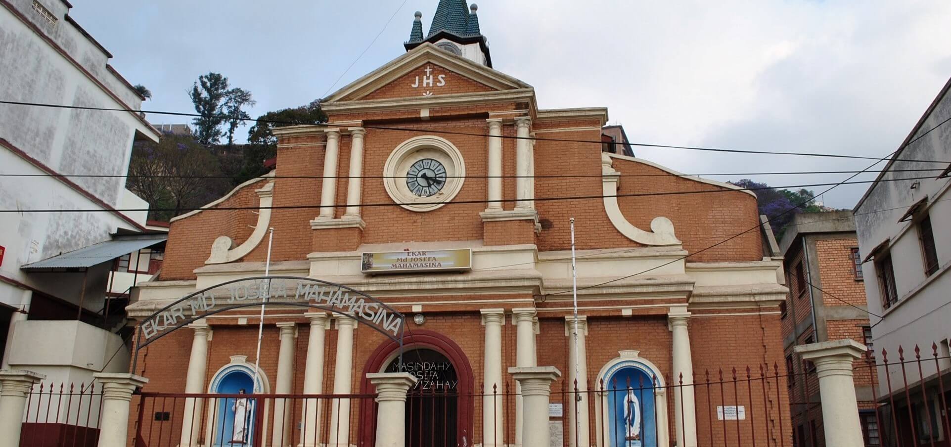 Ekar Masindahy Josefa Mahamasina